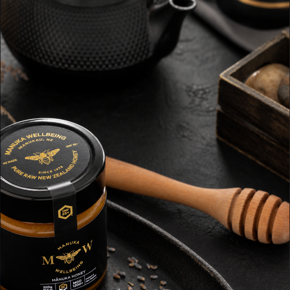 MANUKA WELLBEING, Premium Manuka Honey, New Zealand Finest - UMF 25+, MGO 1200+, 300g